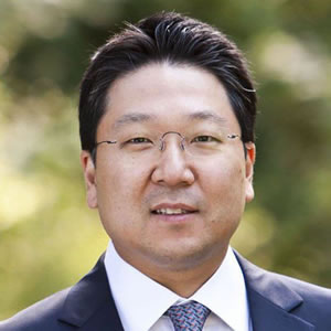 Dr. Charles Lee - Top Surgery and Phalloplasty In San Francisco