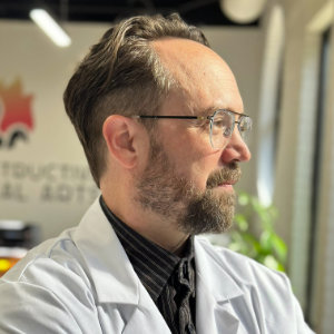 Dr. Christopher McClung